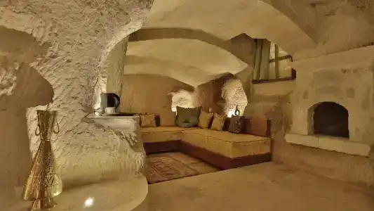 Golden Cave Suites - 100