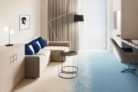 Courtyard By Marriott - 14