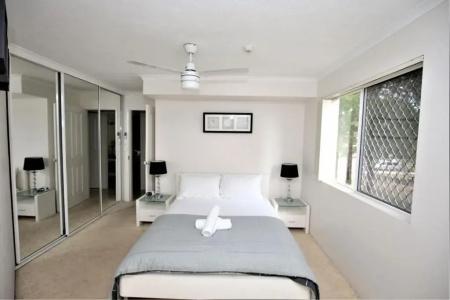 Markham Court - 131
