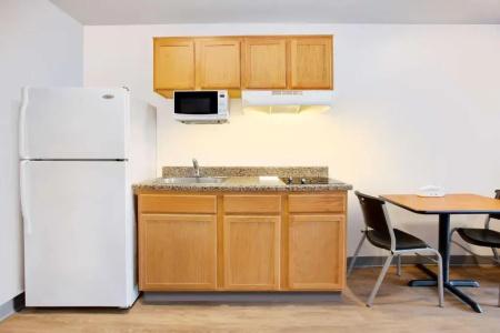 WoodSpring Suites Orlando South - 30
