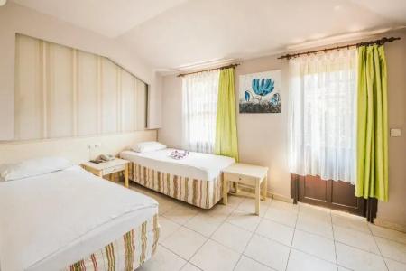 Leda Beach - 32
