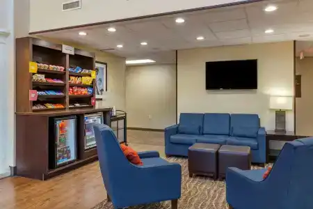 Comfort Suites Walnut Creek - 13
