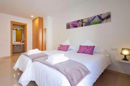 Charmsuites Paralel - 124