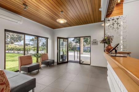 Best Western Motor Inn & Serviced - 7
