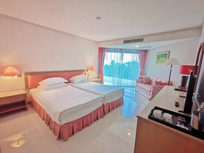 Khanom Golden Beach - 28