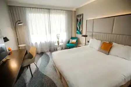 Royal Pacific - 101