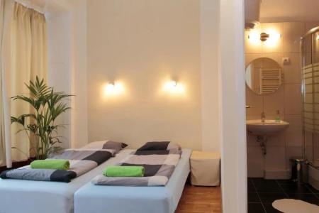 Maverick Hostel & Ensuites - 61