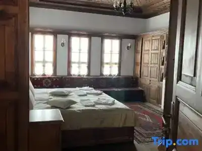 Leyla Hanim Konagi - 49