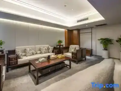 Zhongzhou International - 98