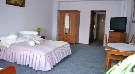 Kruiz Motel - 2