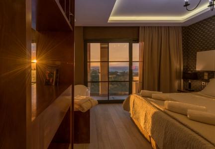 Elegance Luxury Executive Suites - Adults Only - 31
