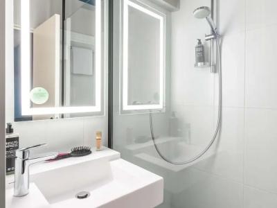 ibis Styles Bordeaux Centre Mériadeck - 56