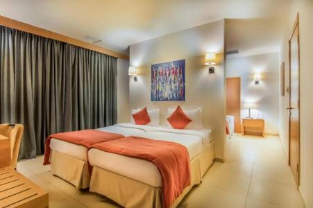 Ramada Resort Dead Sea - 45