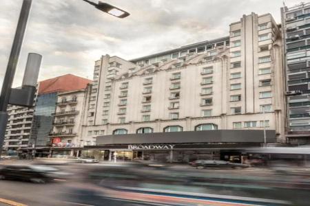 Broadway & Suites - 0