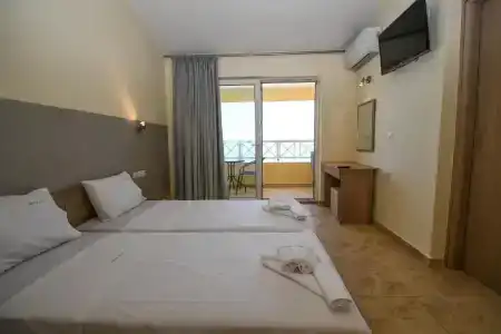 Nefeli Beach - living by the sea - 46