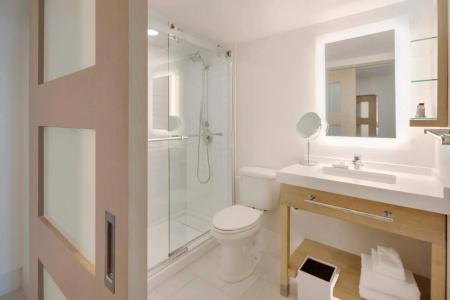 Deltas by Marriott Oceanfront - 8