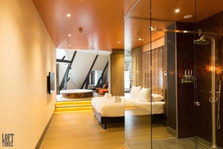 Manzo's Suites - 93