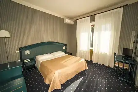 Kristina - 46