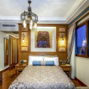 Sultanhan - Special Category - 39