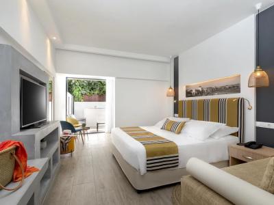 Mercure Rhodes Alexia - 125