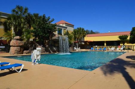 Opal & Suites - 11