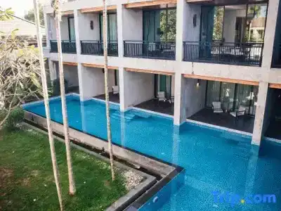B2 Premier Resort - 83