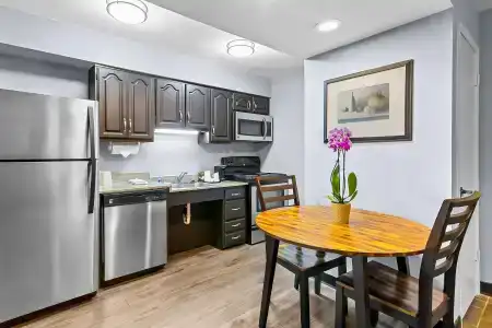 SureStay Studio by Best Western - 104