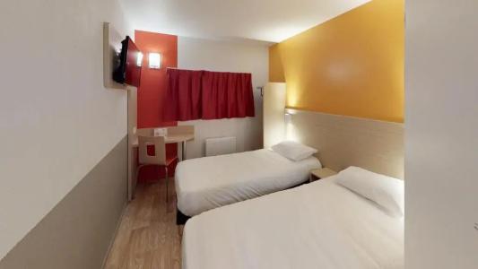 Première Classe Reims Ouest - Tinqueux - 32