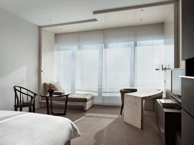 Park Hyatt Shanghai - 2