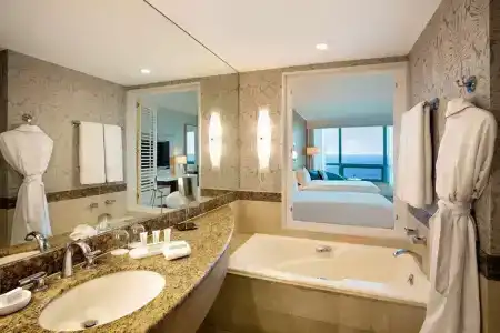 The Diplomat Beach Resort Hollywood, Curio Collection by Hilton - 53