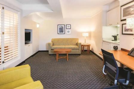 La Quinta by Wyndham University Area Chapel Hill - 44