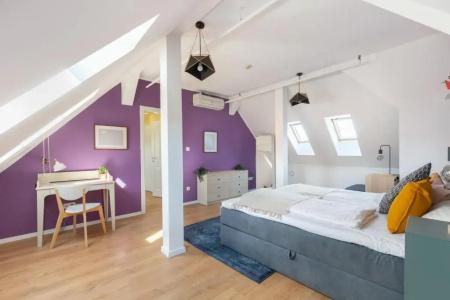 Triple M - 107