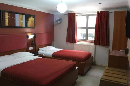 Eurotraveller- Express (Elephant & Castle) - 30