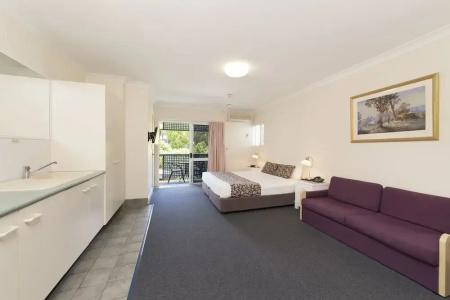 Benson Court - 79