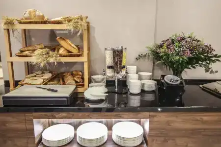 Excellence Inn - 7