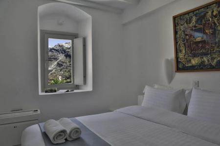 Trieris Villa & Suites - 2