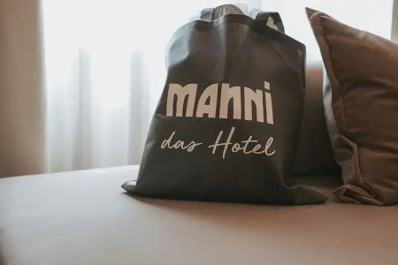 Manni Das - 250