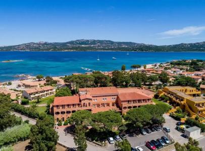 Blu Laconia Village - 23