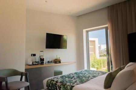 Kavos & Suites - 49
