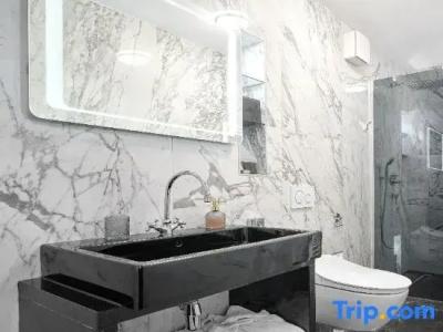 King Kresimir Heritage - Adults only - 60