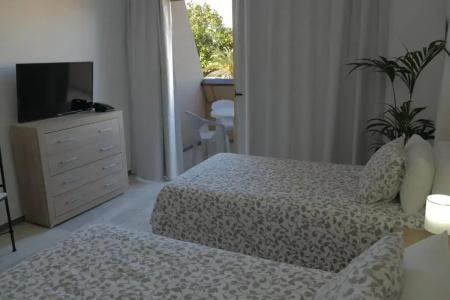 Apartamentos Pirámides - 86