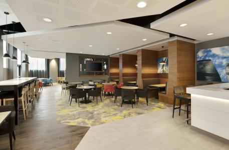 Hampton By Hilton London Docklands - 15