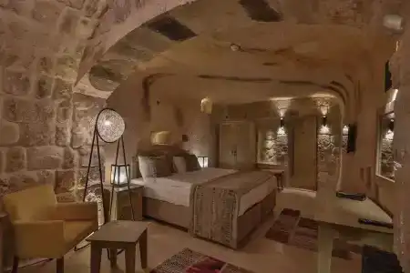 Acropolis Cave Suite - 38