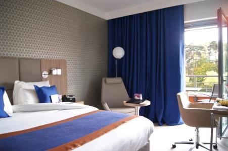 Crowne Plaza Lyon Parc de la Tête d'Or - 87