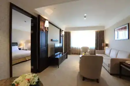 Evergreen Laurel, Shanghai - 49