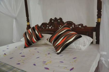 Crescent Resort - 3