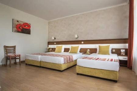 Miramar - Half Board - 35