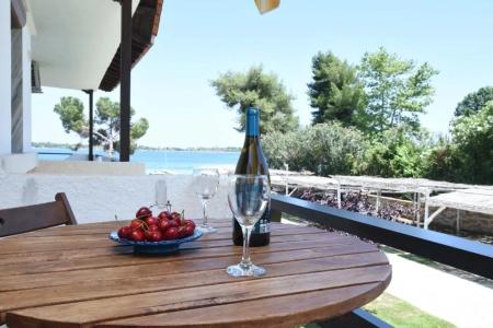 Haus Platanos & Bungalows by the Sea - 23