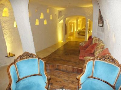 Hu of Cappadocia - Special Class - 19