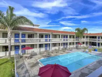 6-Carlsbad, CA Beach - 11